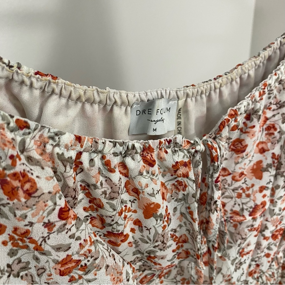 ⭐️ 2/$30 ⭐️ Floral Ruffle Smocked Waist Blouse - Picture 2 of 7